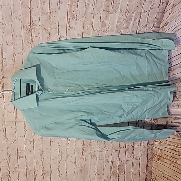 Tommy Hilfiger Other - Tommy Hilfiger dress shirt 16